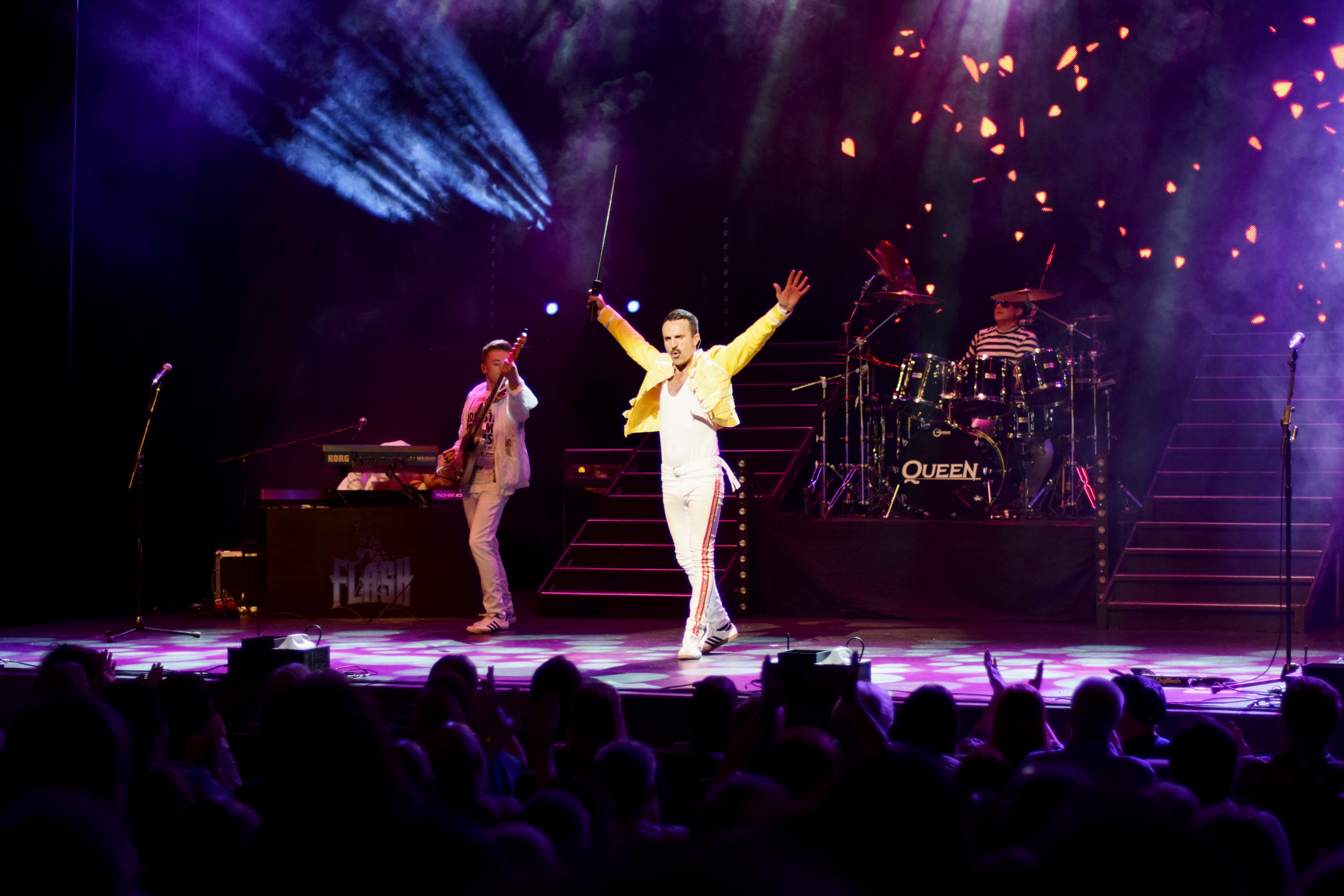 Flash: A Tribute To Queen