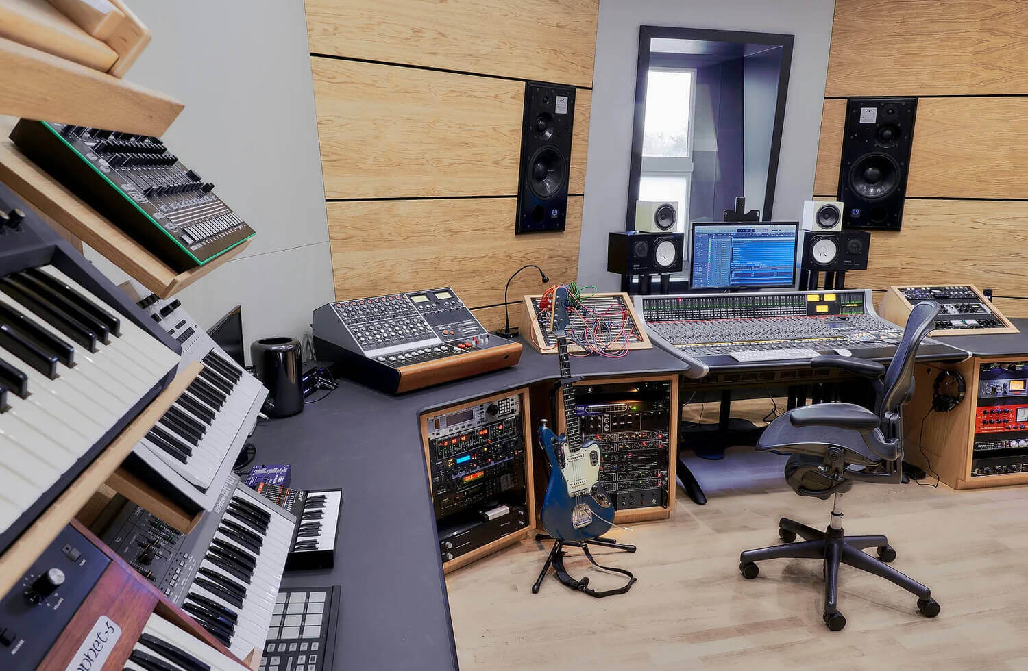 Ox4 Sound Recording Studios