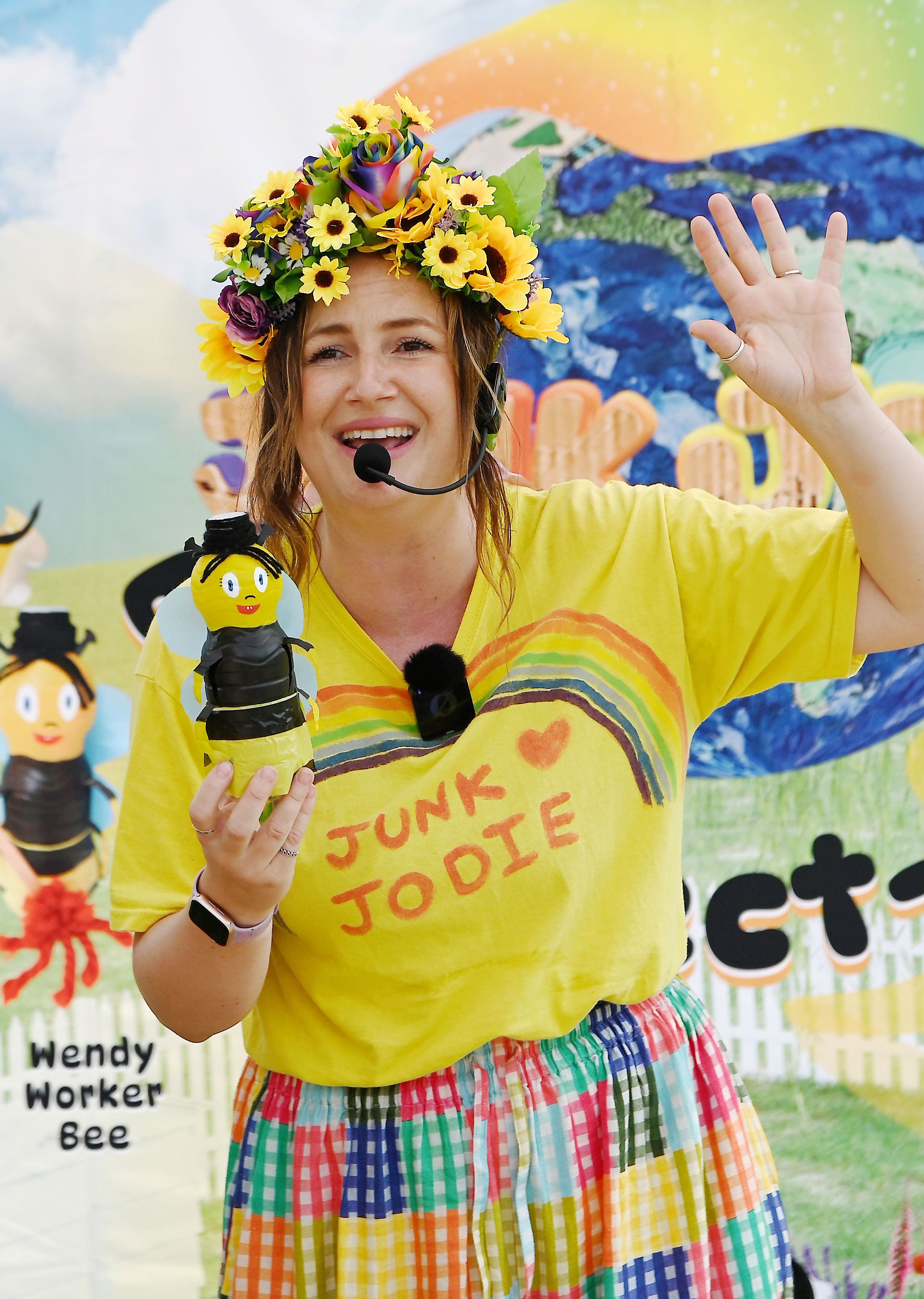 Junk Jodie Show and Workshop